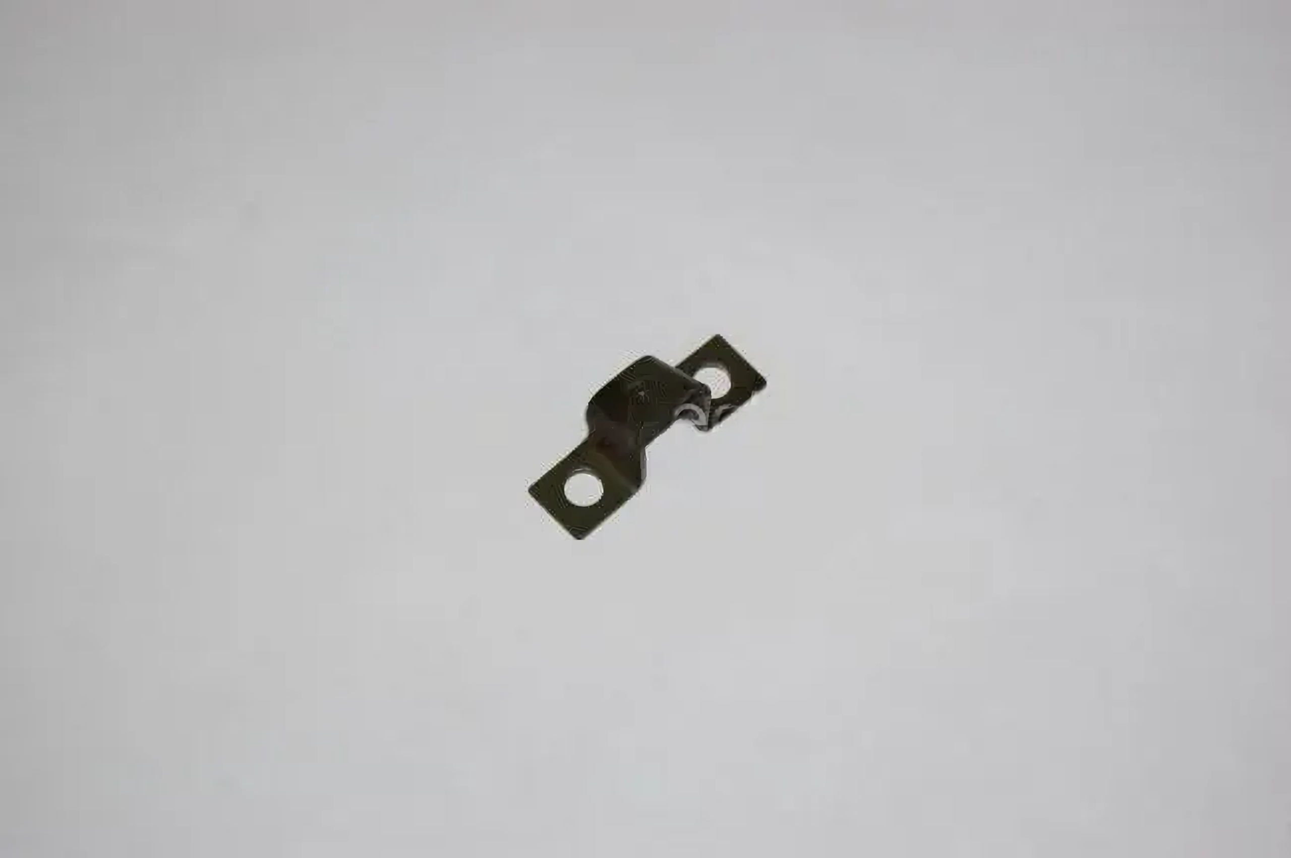 Кронштейн ограничителя передней двери 71-6106300